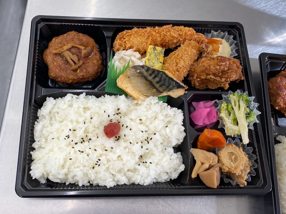 仕出し弁当の写真3
